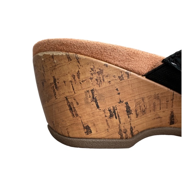 VIONIC Leticia Wedge Black Velcro Sandal EUC Size 6.5 - Picture 8 of 15